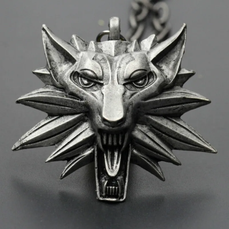 

Vintage Punk Fashion Witch Pendant Necklace Wolf Head Shape Geralt animal Collar Chain for Men Cool Bijouteries Gifts For Men