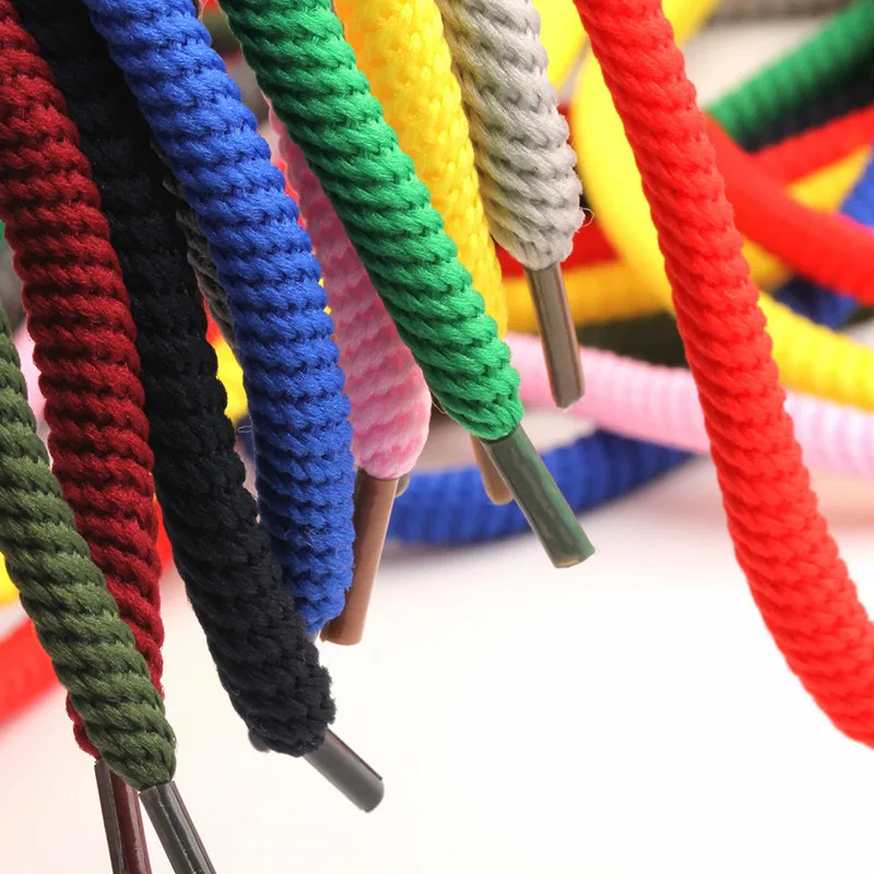 sweatshirt with rope strings