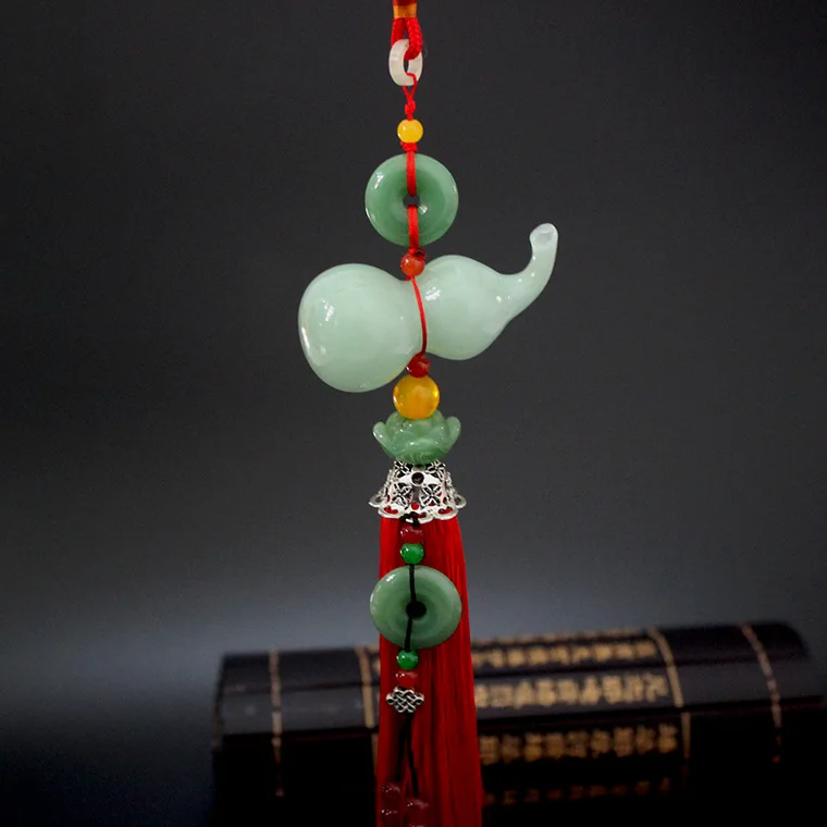 

Automobile Hanging Ornament Car Hanging Imitated Jade Perfume Gourd Hanging Decoration Rear View Mirror Pendant Decorations Safe