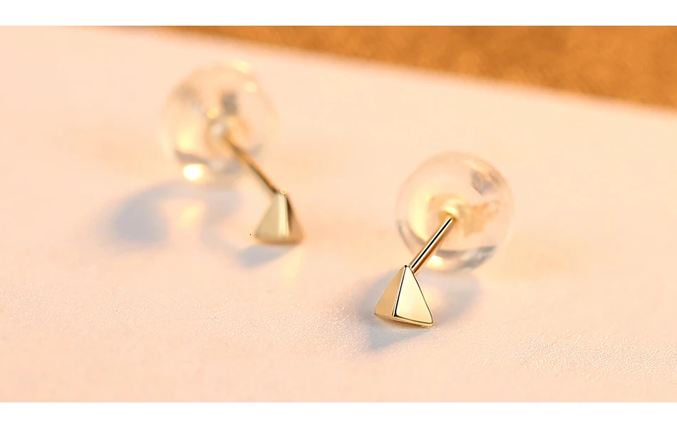 CZCITY, Настоящее 14 К золото, простые треугольные серьги-гвоздики для женщин и девочек, желтое золото, геометрические маленькие ювелирные изделия Au585 Brincos E14122