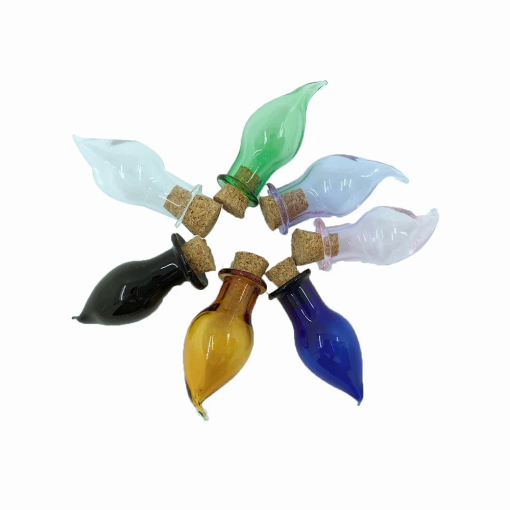 7 pcs Mixed Mini Arts Glass Bottles With Corks Small Chili Glass Bottles Pendants Jars Gift Vials