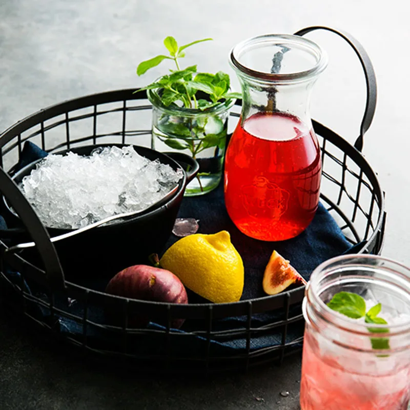 

Handcrafted Vintage Fruit Bread Basket Round Antique metal trays with handles Retro Desk Kitchen Storage for Home Decoration
