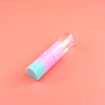 

4ml Mini Long Triangle Shape Gradient Color Wholesale Lipgloss No Logo Packaging Material Empty Lip Glaze Tube Dw