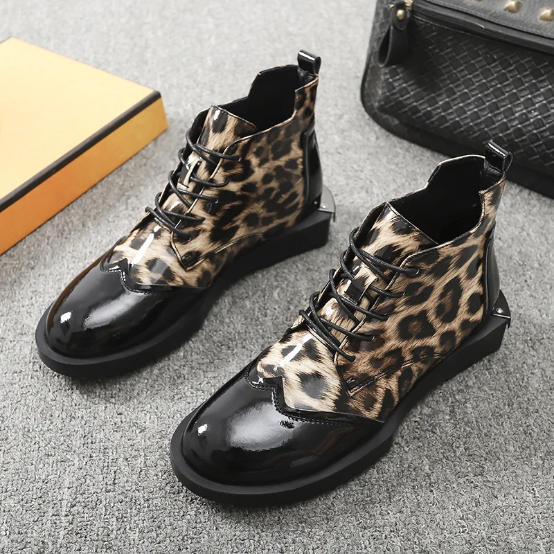 [DEAT] Round Toe Leopard Print Patent Leather Bandage Casual Velvet Women Short Boots New Autumn Winter Fashion Tide 10E728