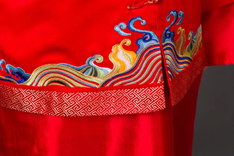 3280182498_1165643193