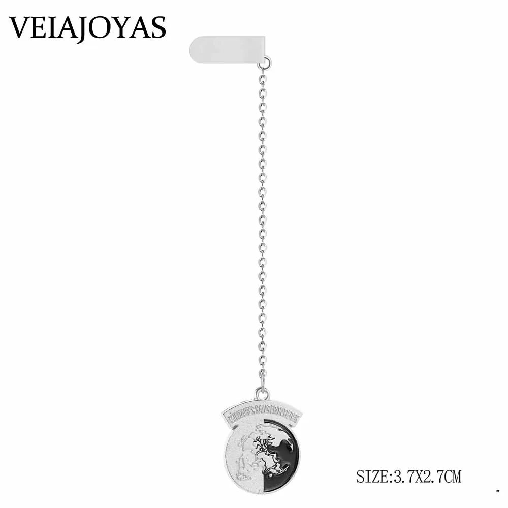 11587839159_1624996386