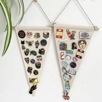 

Pin Wall Display Pennant Blank Cotton Banner Badge Buttons Lapel Collections Home Decoration Accessories Brooch Display Pendant