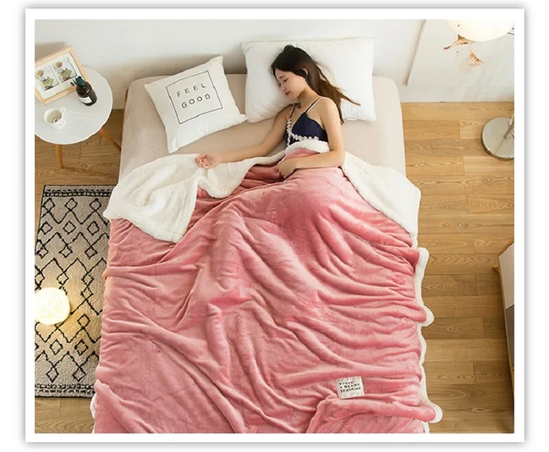 9258296010_1978343627