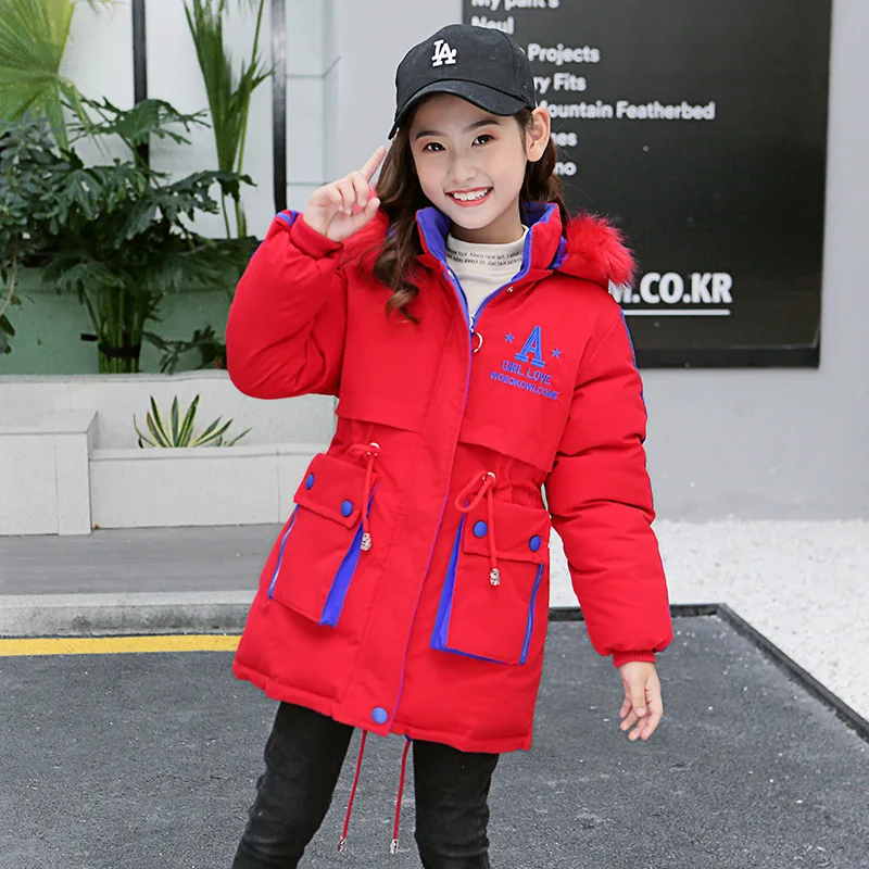Детская зимняя куртка с меховым воротником и капюшоном; детская длинная плотная теплая парка для девочек; пальто для маленьких девочек; красное Новогоднее пальто; зимний комбинезон; одежда