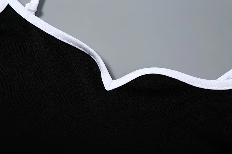 12279391571_1973477789