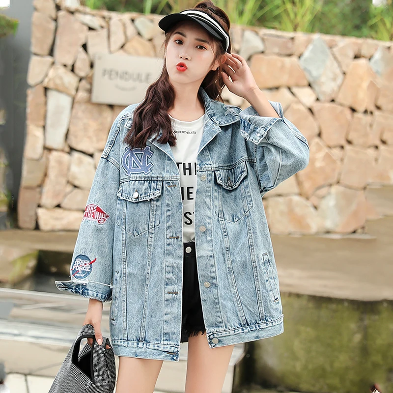 

Retro Loose Long Denim Jacket Hip Hop Girl Embroidery Letter Cuffed Women Coat with Pockets Casacos Female L0133