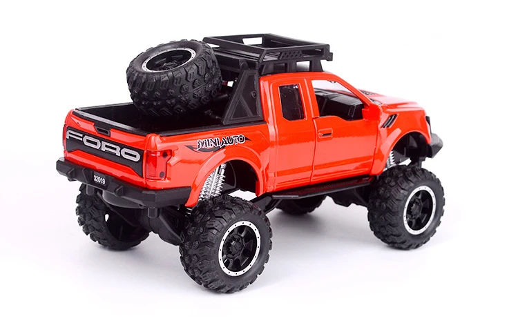 Горячая масштаб 1:32 большие колеса литой автомобиль Ford F150 Raptor пикап металлическая модель с светильник и звуковая коллекция игрушек