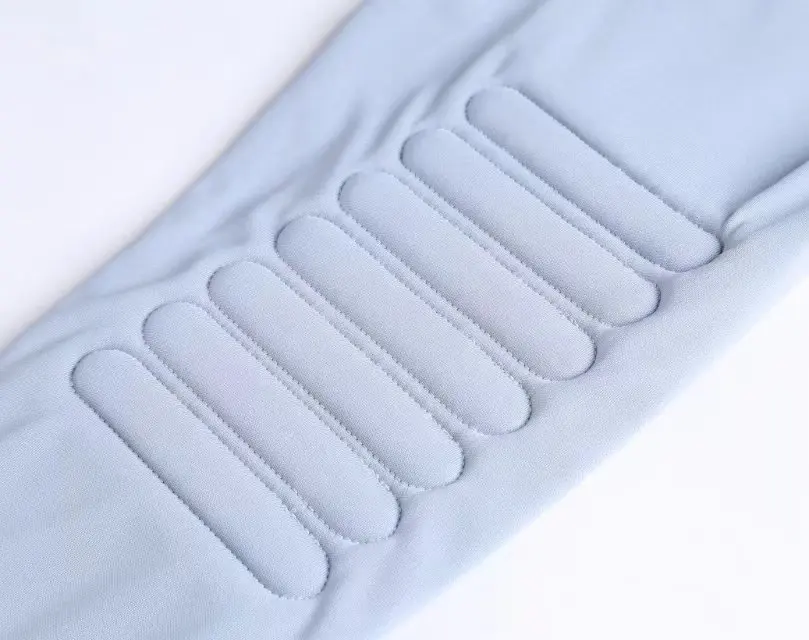 7483403207_1649322912