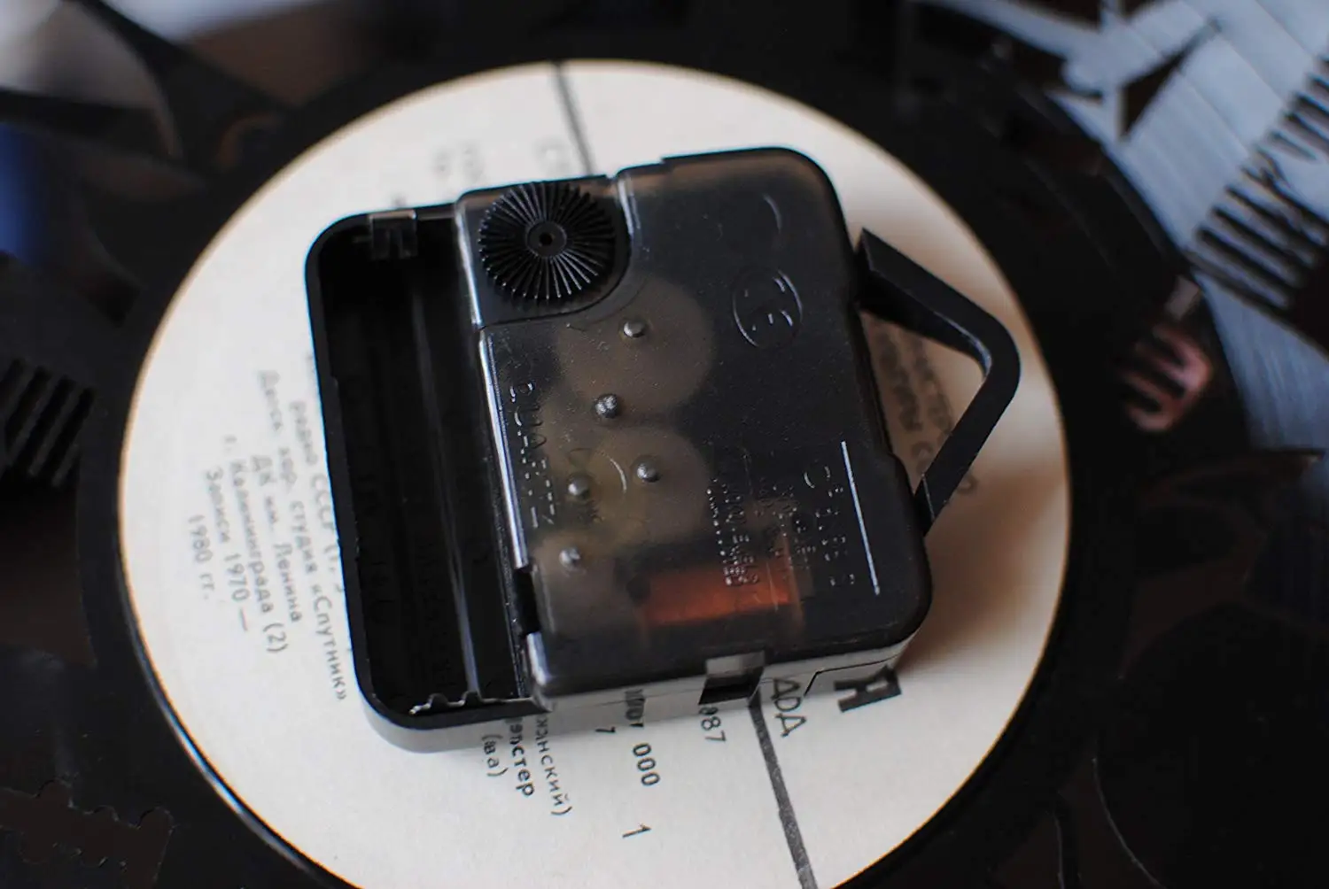Лидер продаж, модель часов вам не нужна, вы можете связаться со службой поддержки клиентов, чтобы сделать заказ