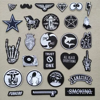 

(46 Styles) 1 PCS Black and White Patches for Clothes Iron on Finger Appliques DIY Skull Stripes Embroidery Sticker Round Badges