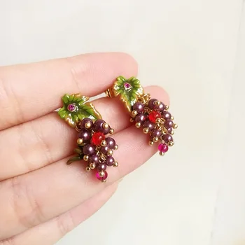 

2020 New Time-limited Earings Earing Aros Hand Painted Enamel Glaze Craft Grape Fruit Earrings Female Sweet Stud Natural Wind
