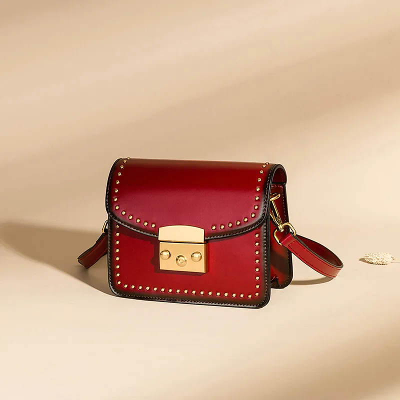 

Bag Woman 2019 Small Square Cowhide Retro Oblique Carry Single Shoulder Bag Lock Buckle Small Bag Leather Woman Bag