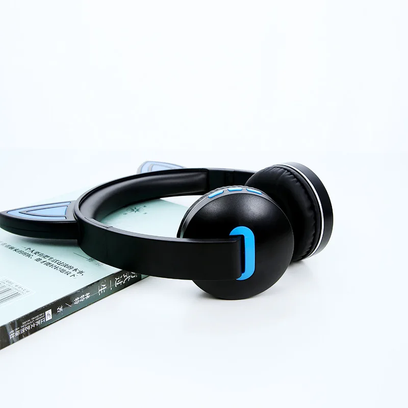 Bluetooth Headset for Children Cartoon Kid Cat Ear LED Light emitting Head Wearing Wireless Headset Best Gift for Kids