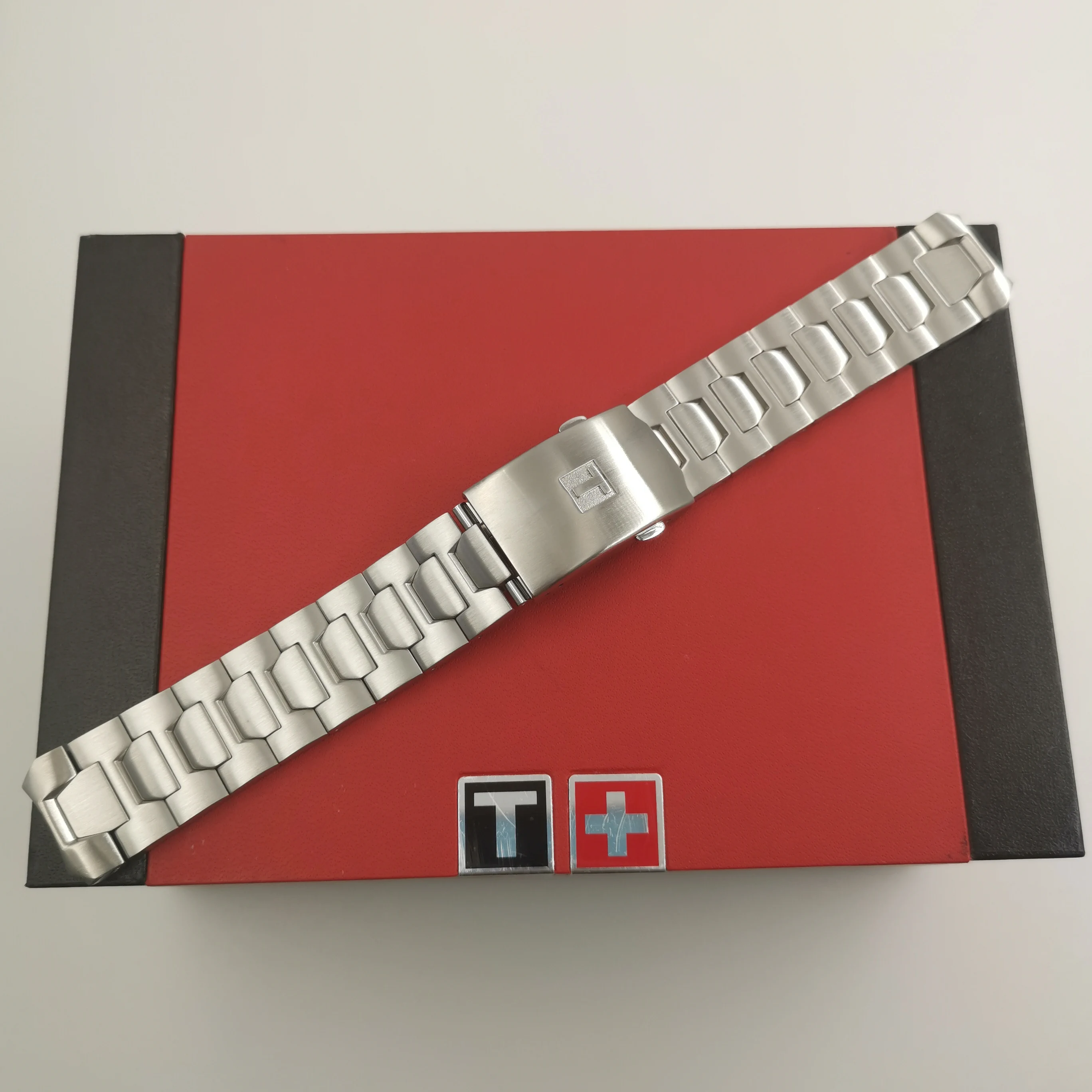 Titanium bracelet watchbands for 