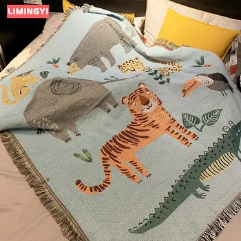 

LIMINGYI Blanket Nordic Tapestry Decorative Blanket SofaAnimal World Knitted Line Blanket Personality Sofa Blanket Cover MT014