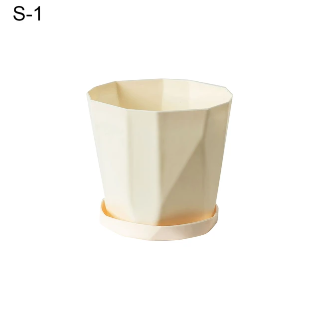 D 13 x 13 x 11.5 cm