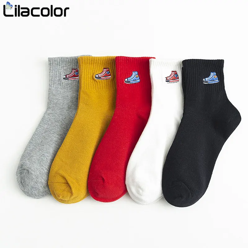

Cartoon embroidery Women Cotton Socks Solid Color Autumn Winter Female Sock Midi Lady Sock