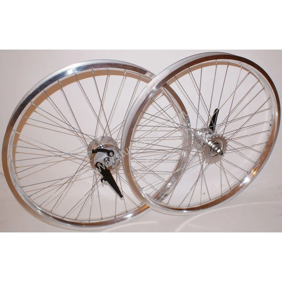 Комплект колес в сборе Sturmey Archer №2 (26 дюймов)|Велосипедное колесо| |