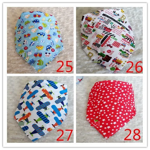 Nagy Eladás 50Db/Tétel Kutya Kiskutya Kisállat Pamut Nyomtatás Háromszög Alakú Kötszer Bandanas Sál Pet Te Y7204 - Image 4