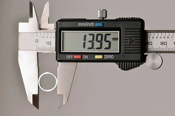 HTB1uwJzKFXXXXXOXXXXq6xXFXXX3