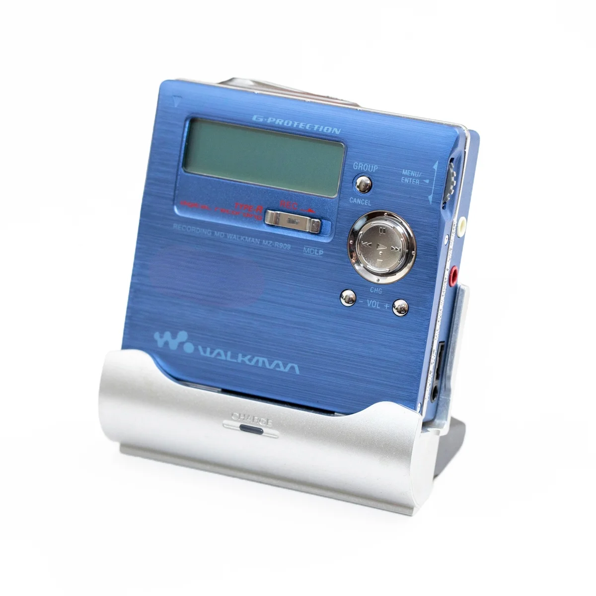 専用　☆希少☆ sony MZ-R909 ポータブルMDプレイヤー Amazon | SONY ソニー MZ-R909 レッド MDレコーダー MDLP対応