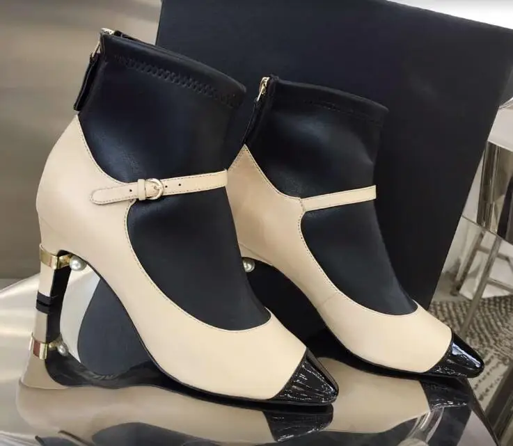 Женские ботинки на молнии черные кожаные ботильоны с круглым носком и жемчугом