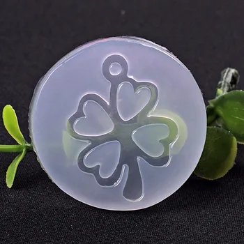

2 Pcs Luck Leaf Grass Silicone Charms Pendant Molds For DIY Intersperse Earring Decorate Making Jewelry
