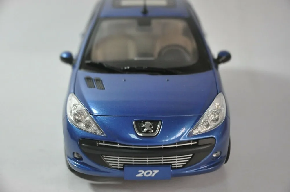 1:18 литая под давлением модель для peugeot 207 синий хэтчбек игрушечный автомобиль миниатюрная коллекция подарки горячая Распродажа Altis