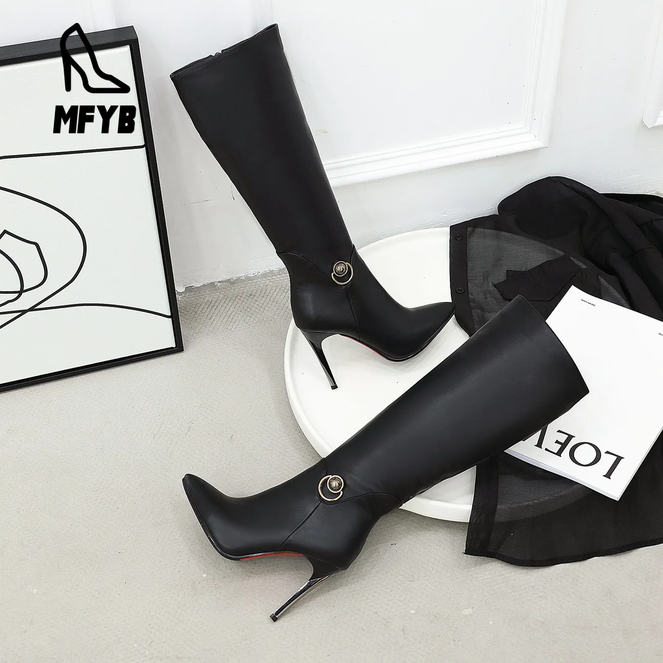 

MFYB Women's boots 2019 winter new sexy super high-heeled pointed 34-43 stiletto side zipper high tube women's boots