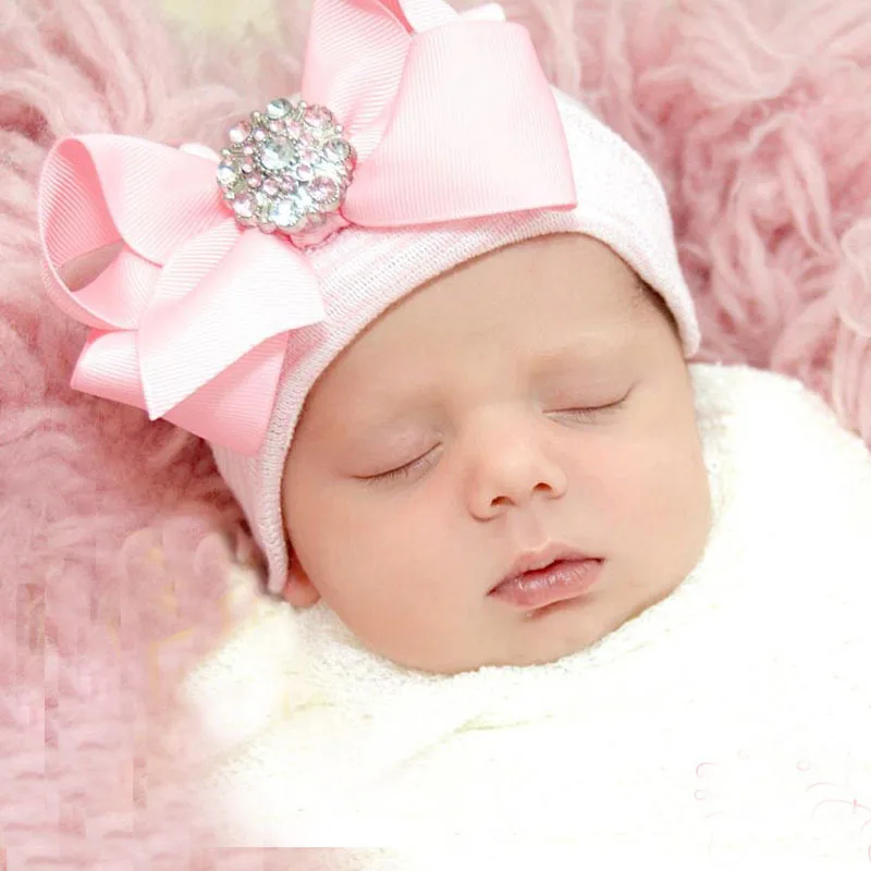 

Europe And America New Style Large Bow Shiny Drilling Pink Stripes Baby Girls Knitted Hat Newborn Infant Set of Head Cap