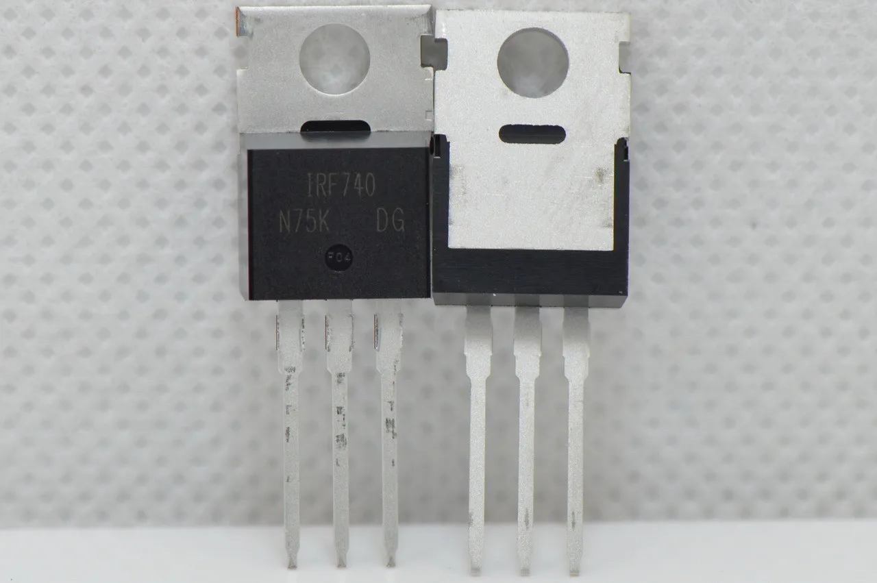 10 шт./лот IRF740 IRF740PBF MOSFET N-Chan 400V Amp TO-220 Новый Оригинальный оригинал в наличии |