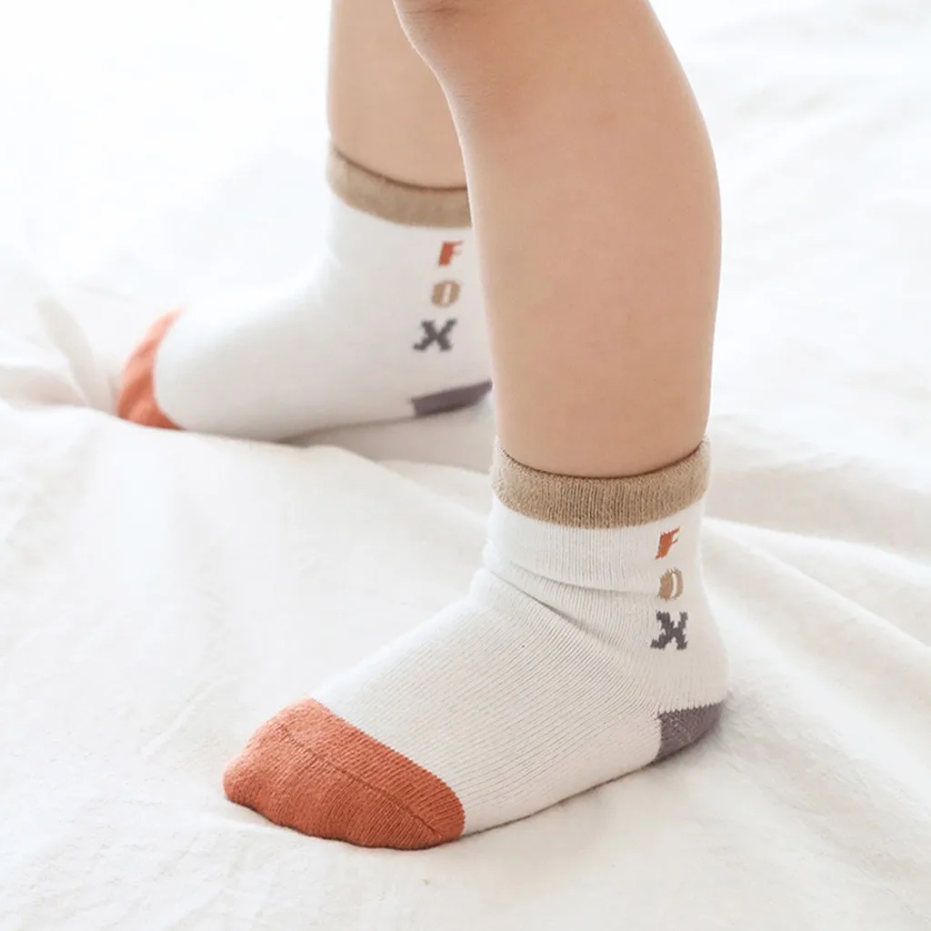 5 пар носков для малышей мягкие детские носки с рисунками для новорожденных, нескользящие носки для мальчиков и девочек удобные модные носки
