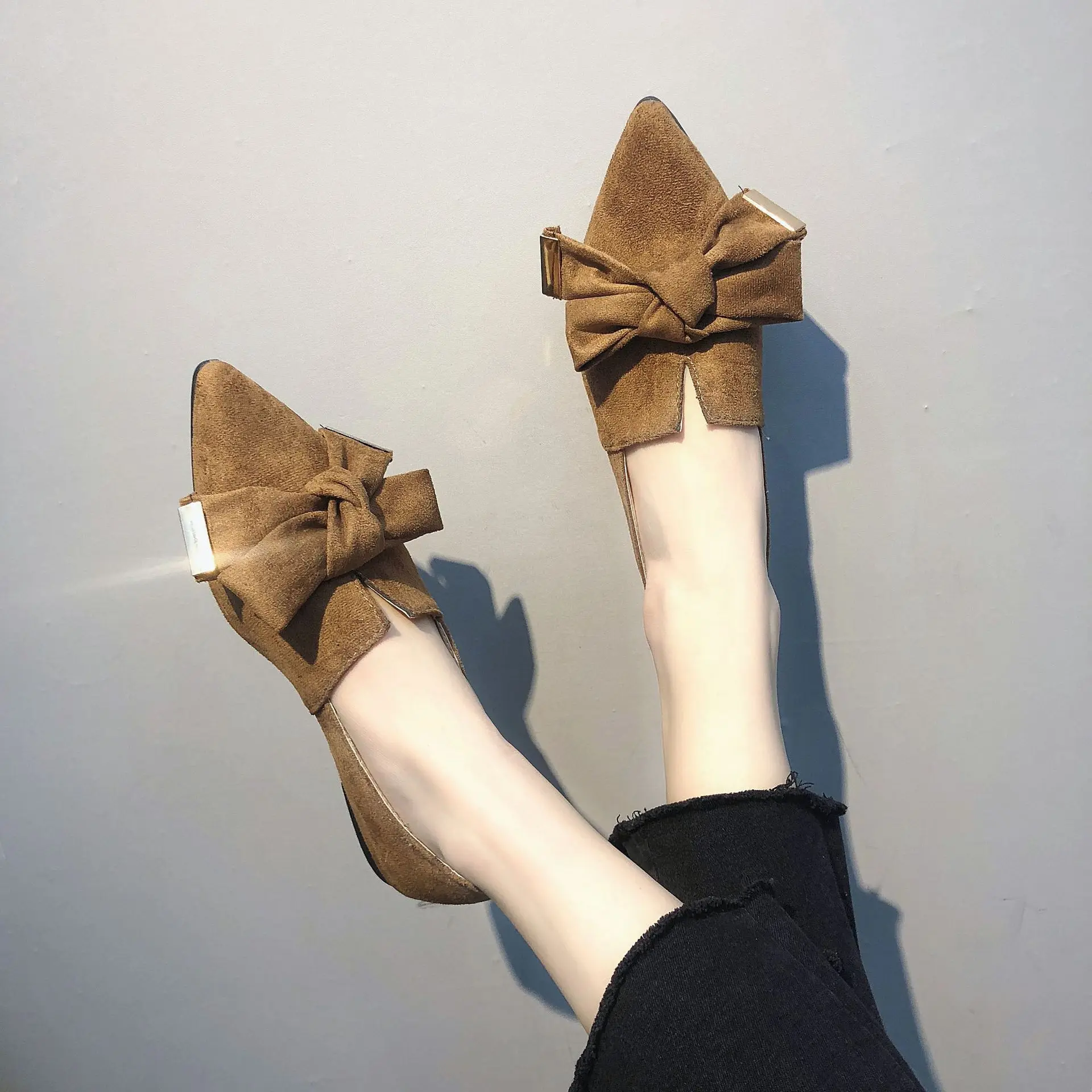 

Casual Pointed Toe Slip On Shoes Women Flat Heel big Bowknot Women Spring Autumn Shoes Flats All Match Sneakershj89