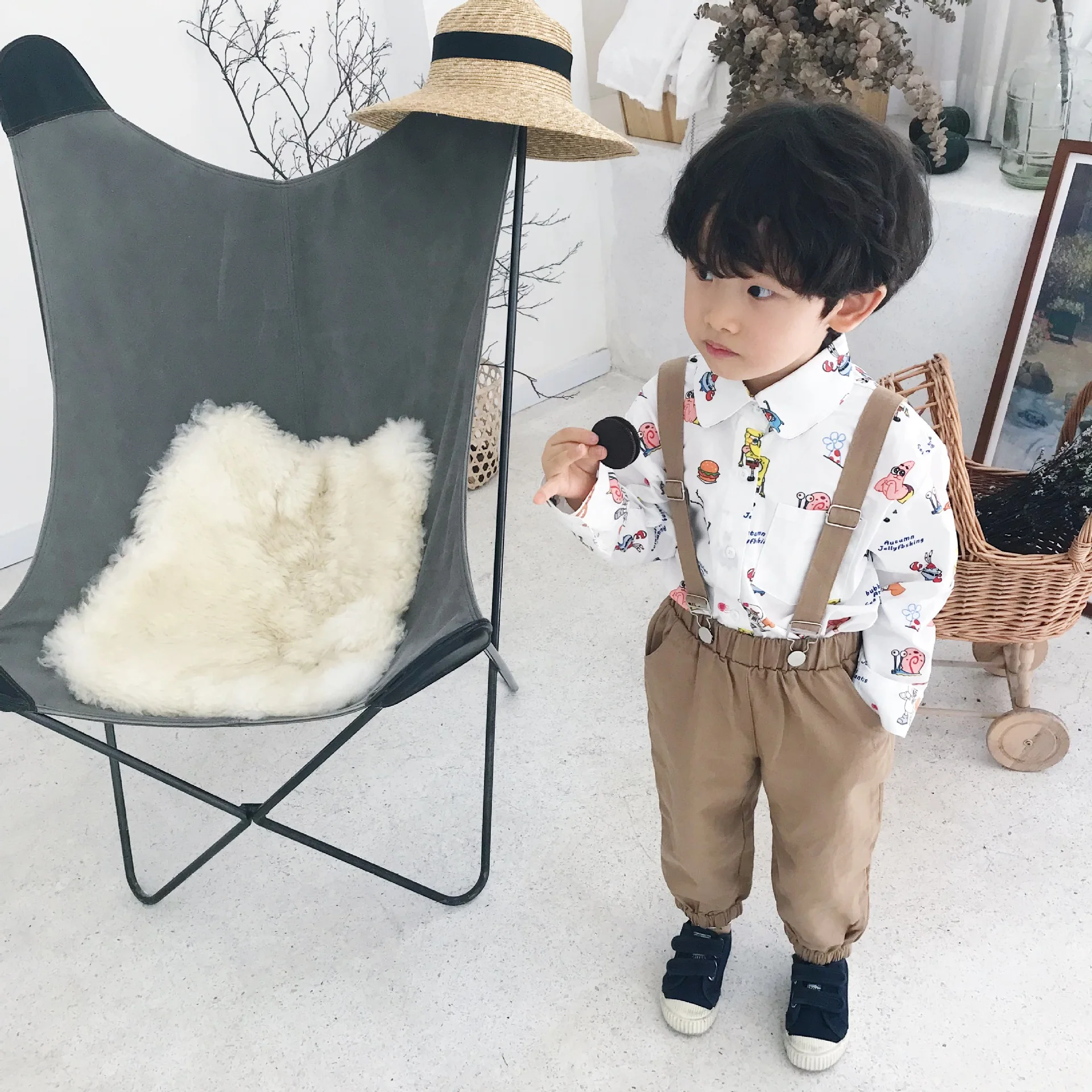Tonytaobaby/Новая Осенняя детская одежда; милый костюм из рубашки с длинными рукавами и штанов с героями мультфильмов; детская одежда; Одежда для мальчиков и девочек