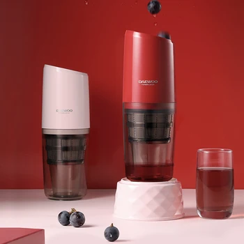 

Portable Mini Juicer Slow Juicer Extractor Fruit Mixing Machine with Stainless Steel Filter For Travel Electric Juice Cup