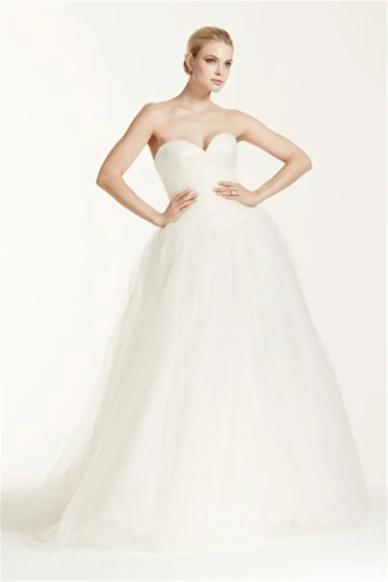 

Red-carpet Strapless Ruched Tulle A-line Soft Wedding Dress ZP341403 Drop Waist Chapel Train And Linear Sequins Bridal Dress