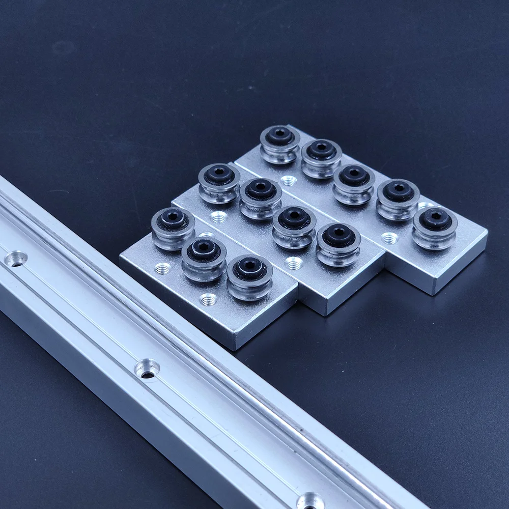 黒内蔵デュアル軸リニアガイド38ミリメートルSGR15Nローラースライド1セット: 1 SGB15Nブロックと1 SGR15Nガイドcnc木工 統合された2軸リニアガイド,32mm,sgr10e,1セット,sgb10eブロックおよび