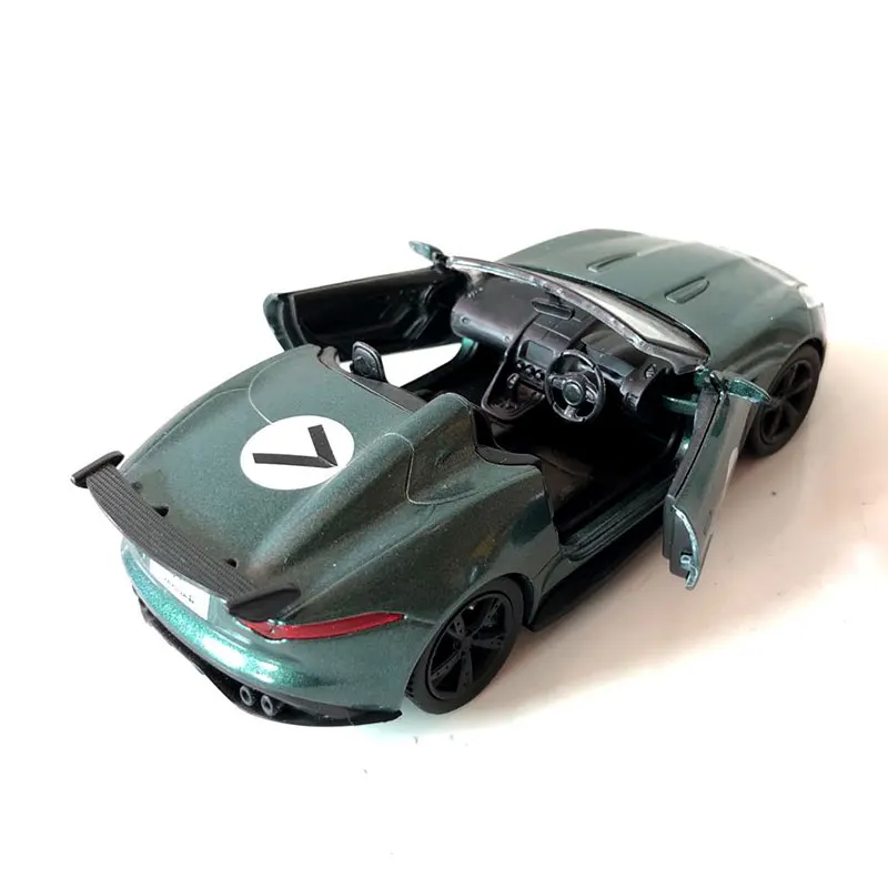 Jaguar F-TYPE Project 7 (7)