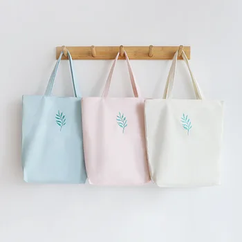 

Fashion forest art embroidery Canvas bag Lady bags A bag Bag Shopper Bag Cannon Ladies 2020 bags Tote bag Ladies handbags