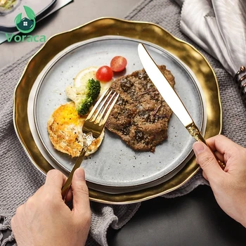 

4PCs/set European Royal Vintage Stainless Steel Relief Tableware Set Gold Plated Carved Cutlery Dining Knives Spoons Gifts Forks