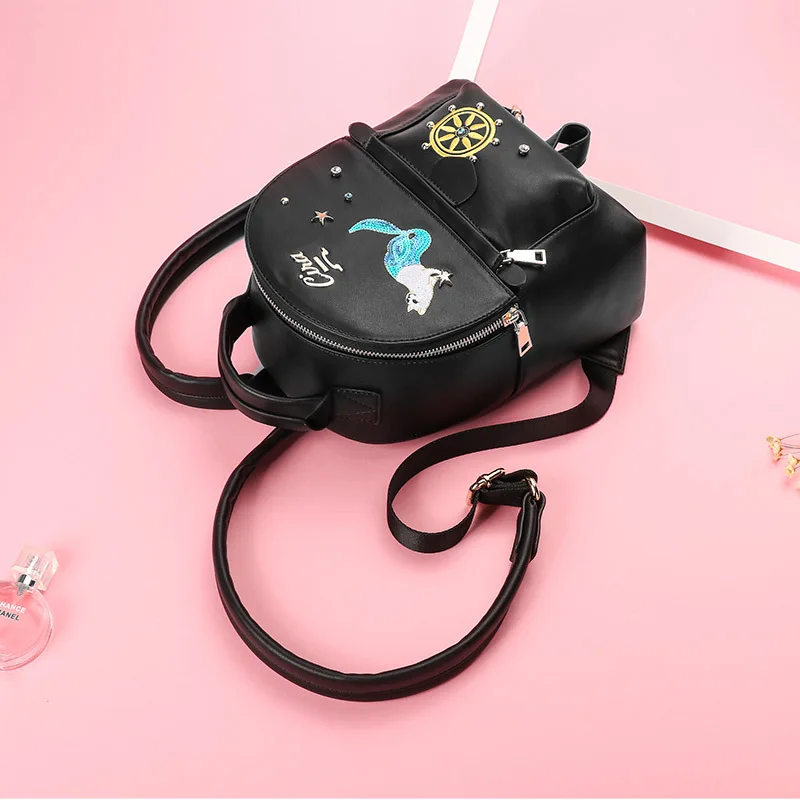 Стильный рюкзак женская школьная сумка в студенческом стиле корейский стиль модный рюкзак из искусственной кожи с вышивкой от производителя поколение Fa