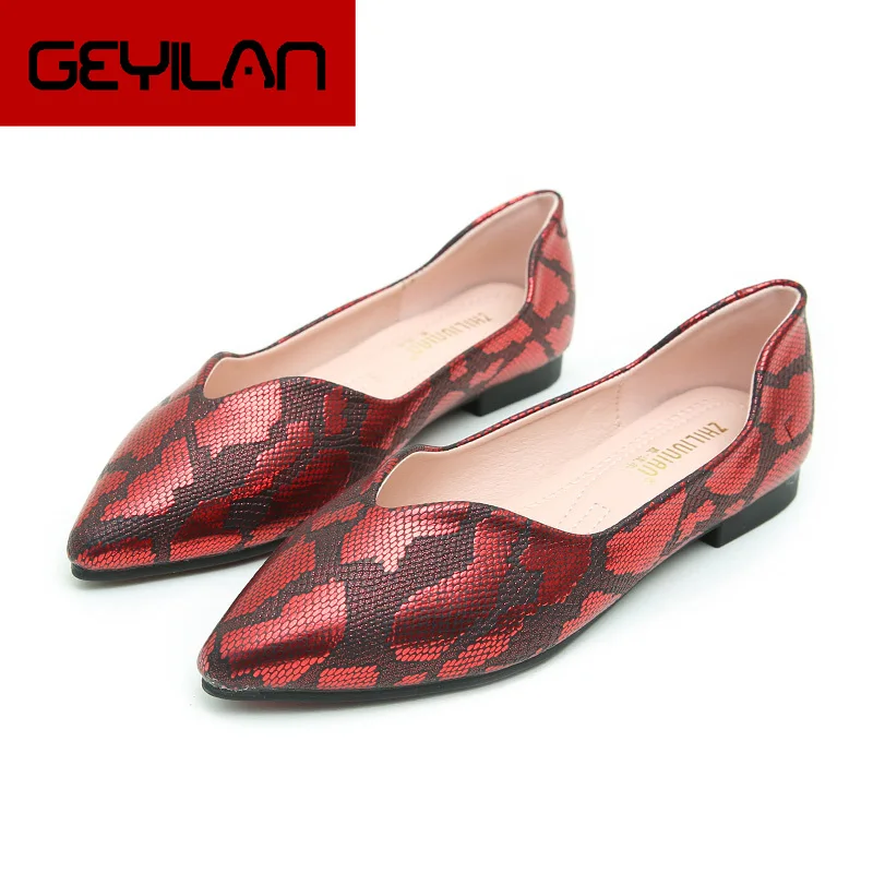 

Women's shoes 2018 new European shallow pointed single shoes Shu women's shoes summer flat-bottomed large-sized shoes 41 - 43