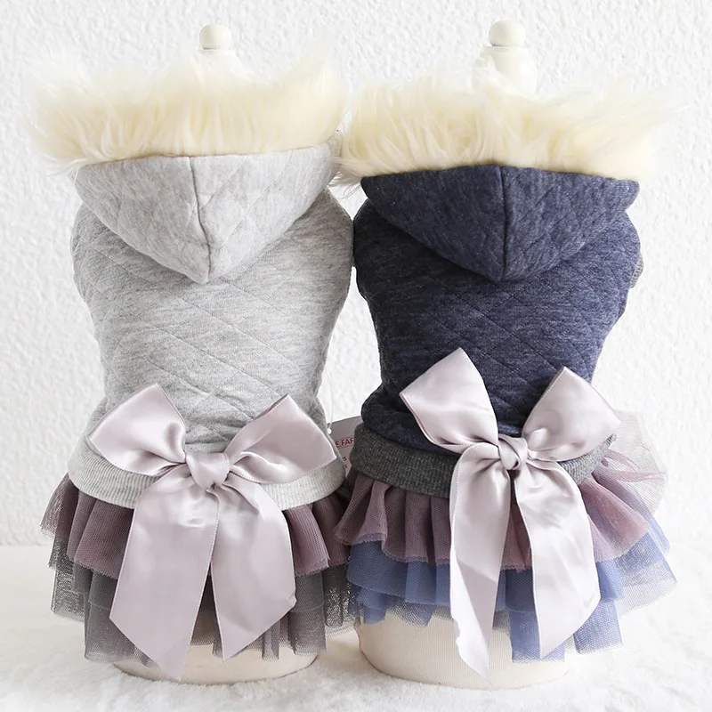 

2019 Autumn and Winter Warm Cotton Padded Warm Wool Brim Hooded Dog Lace Decor Dresses Two Feet Blue Grey Colors Pet Clothes