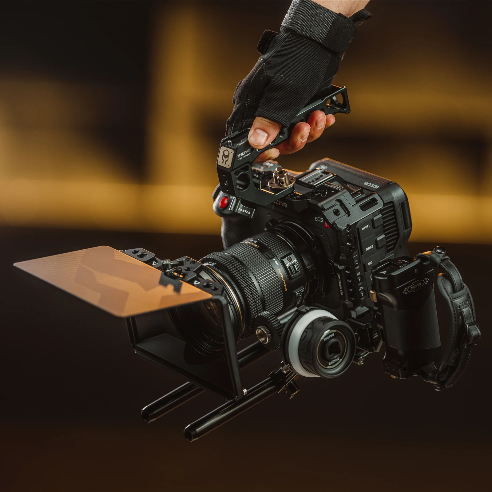 【美品】Canon EOS C70 (付属品全て) Tiltaリグ付 超美品】EOS C70 (付属品全て) Tiltaリグ付