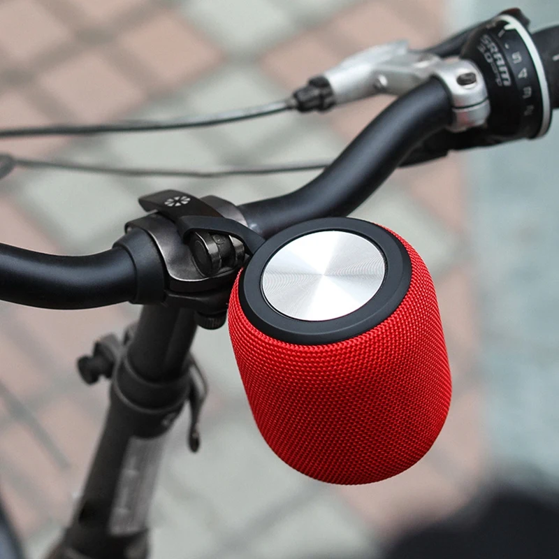 Портативный Bluetooth 5,0 динамик хороший бас, IPX6 Водонепроницаемый, беспроводной стерео сопряжение, голосовой помощник, встроенный микрофон, для Ou